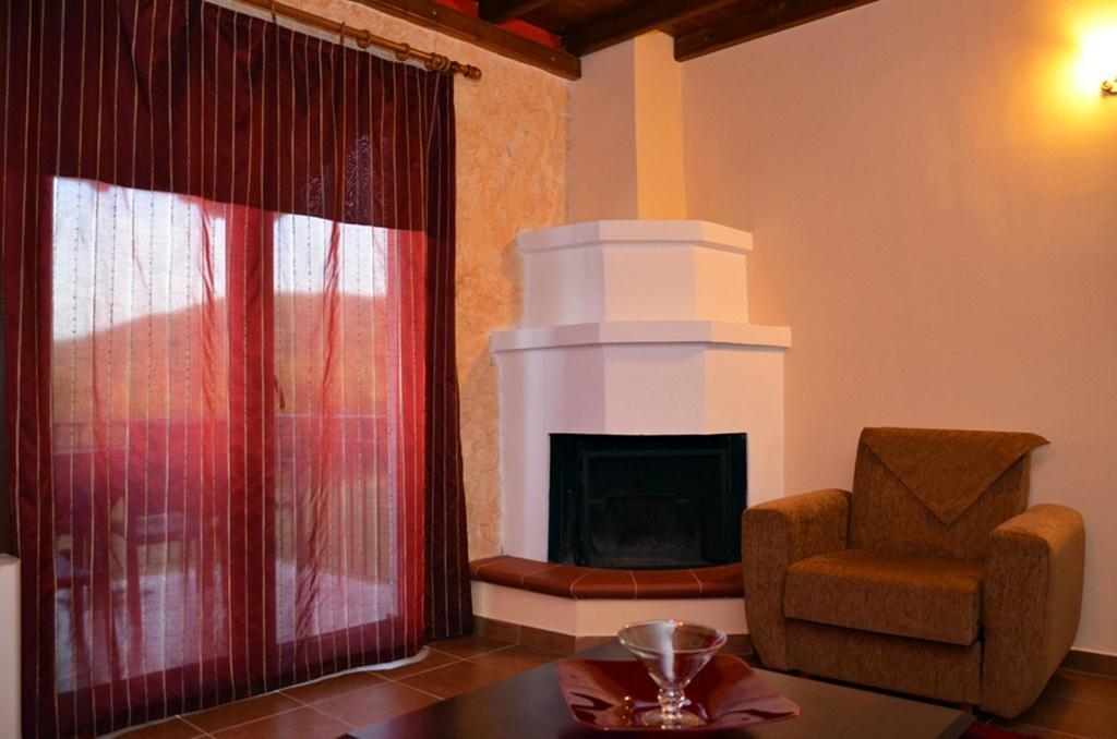Hotel Prasino Horio Arnea Zimmer foto
